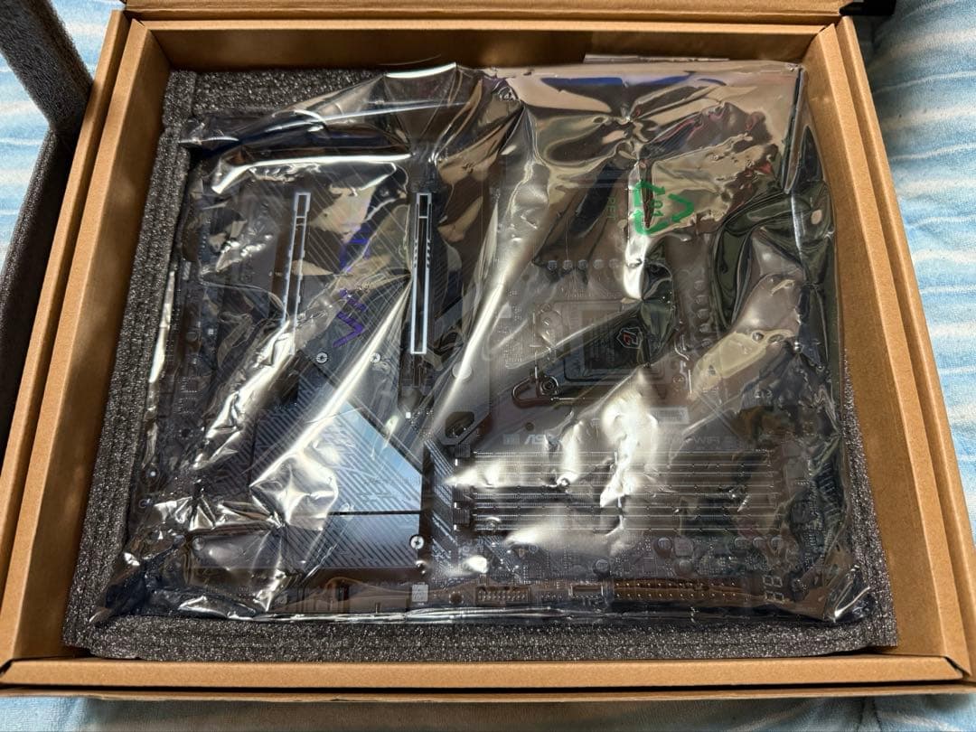 ASRock Z790 NOVA wifi ※Core i7 14700KF