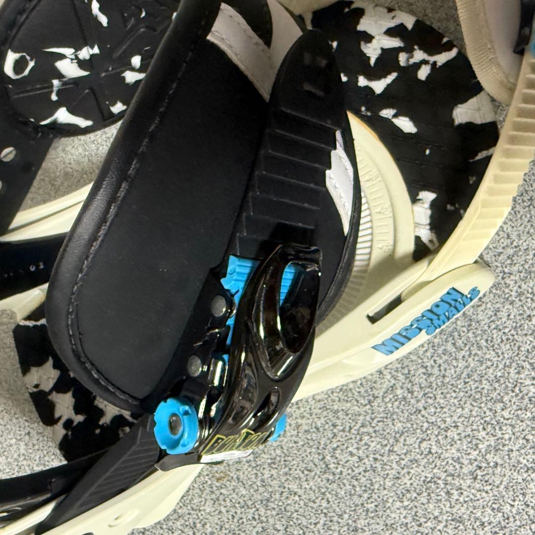 BURTON バートン MISSION SMALLS YOUTH Ｓsize