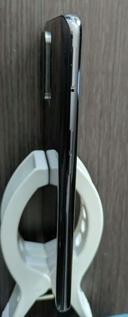 OPPO Reno5 A　本体