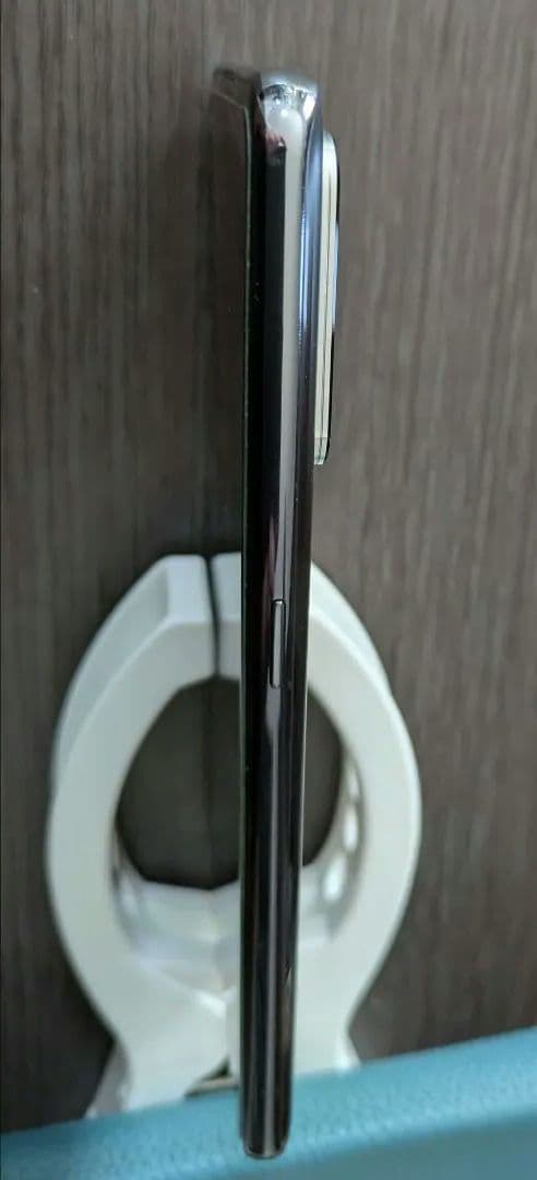 OPPO Reno5 A　本体