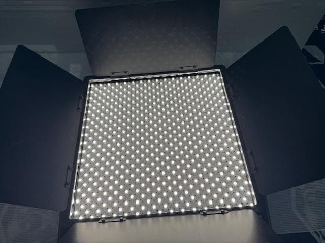 GODOX LEDライト LED1000Bi II +１灯　合計2塔　収納付