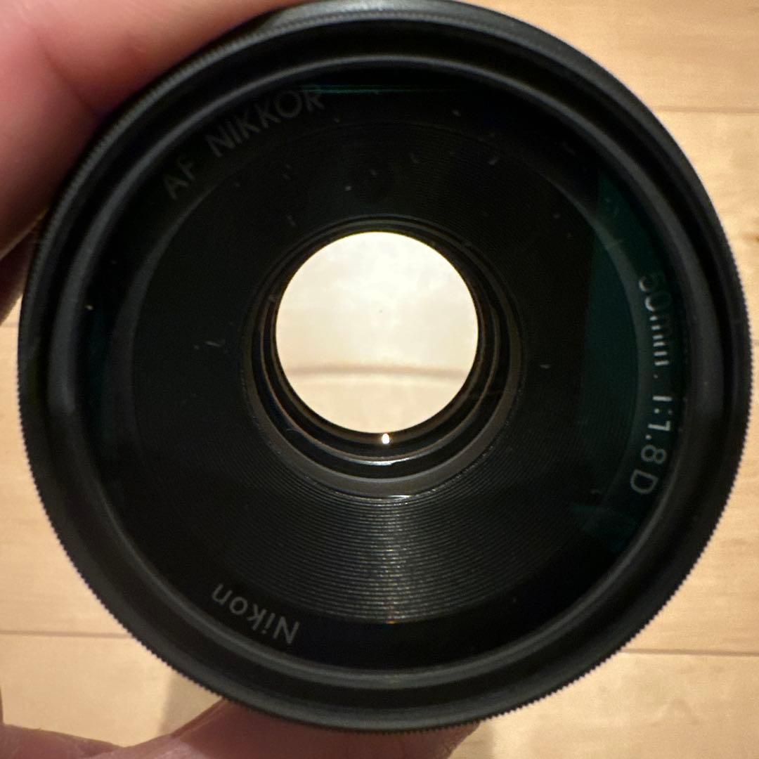 な*ー様 Nikon AF NIKKOR 50mm f/1.8 D レンズ
