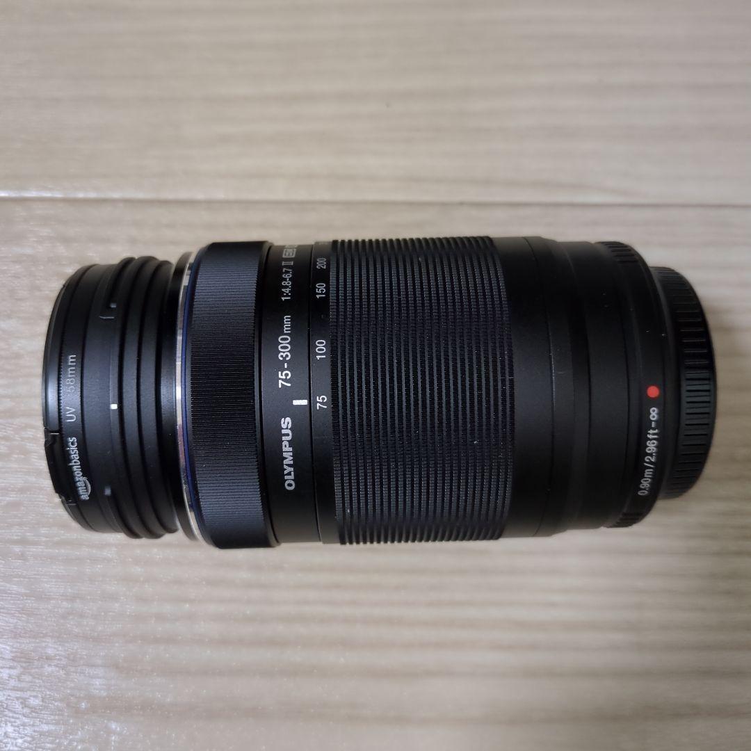 オリンパス M.ZUIKO ED 75-300mm F4.8-6.7 レンズ