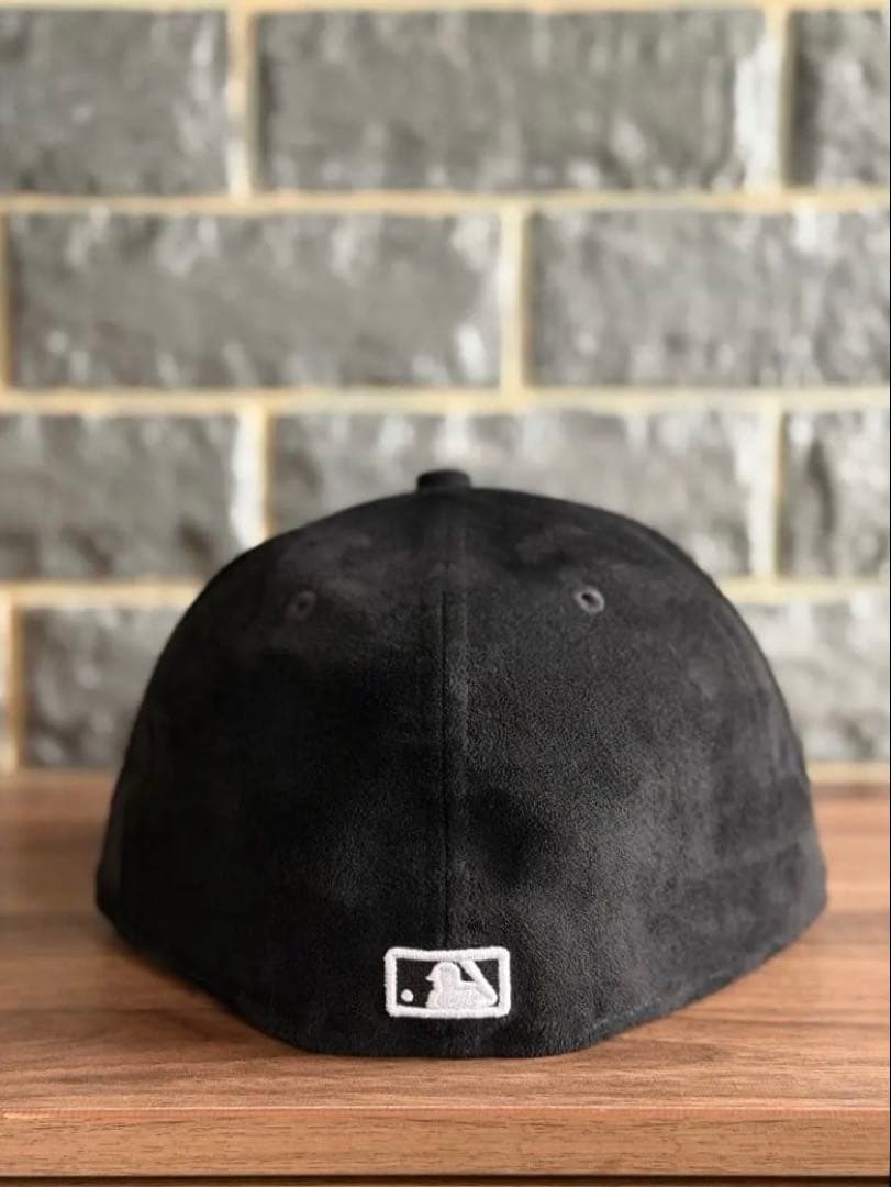即日発送 ✴︎未使用レア品✴︎newera59FIFTYパドレス ベロアレザー