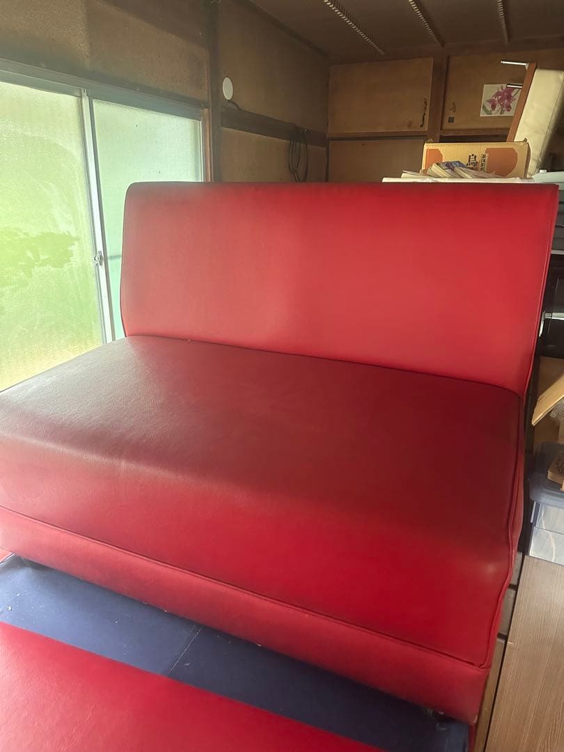 ソファ　テーブル　12点まとめ売り　赤色　クラブ　スナック　バー　カラオケ喫茶