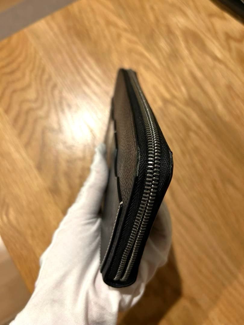 ロエベ　メンズ　長財布　ジッパー　ウォレット　黒　本革　ブラック　レディース