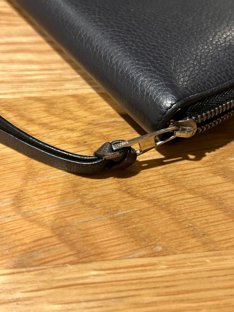 ロエベ　メンズ　長財布　ジッパー　ウォレット　黒　本革　ブラック　レディース