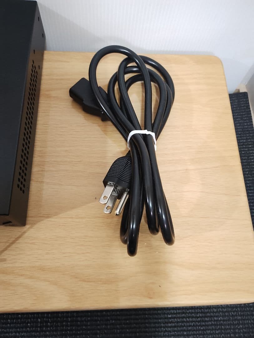 YAMAHA SWX2210-16Gスイッチングハブ　（1