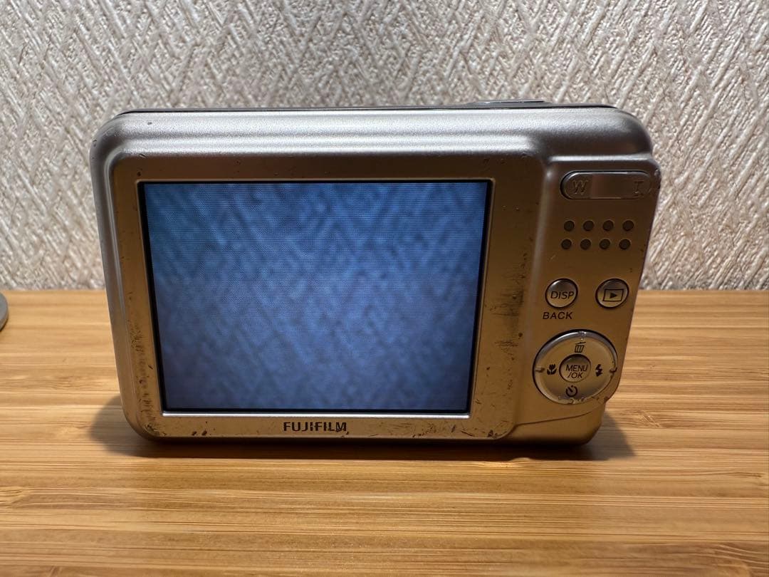 FUJIFILM フジフイルム A100 シルバー 単3電池式