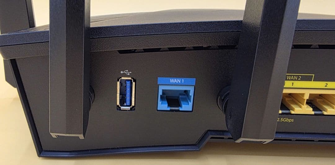 Synology RT6600ax トライバンドWi-Fi 6ルーター ③