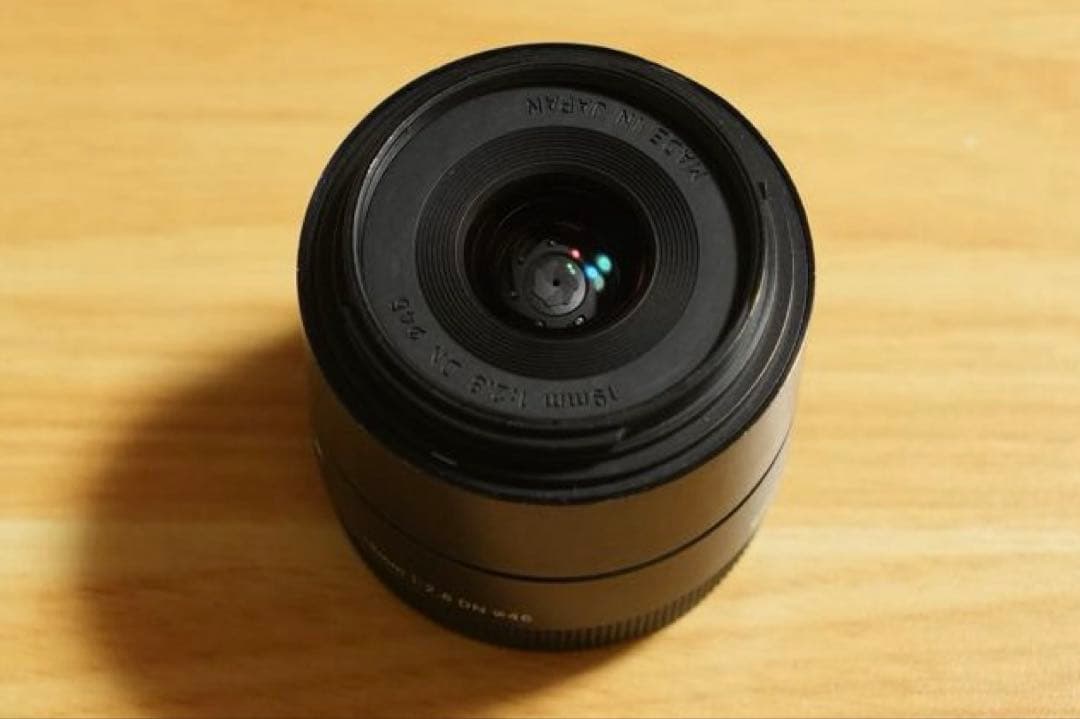 SIGMA 19mm F2.8 DN ブラック