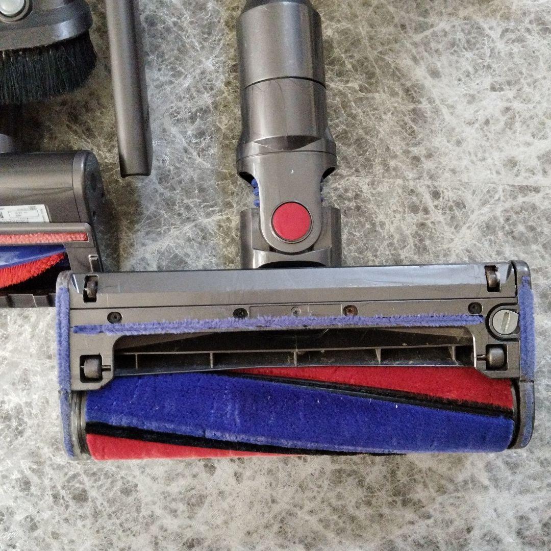 disonダイソンV8/Fluffy コードレスクリーナーバッテリー充電機能無し