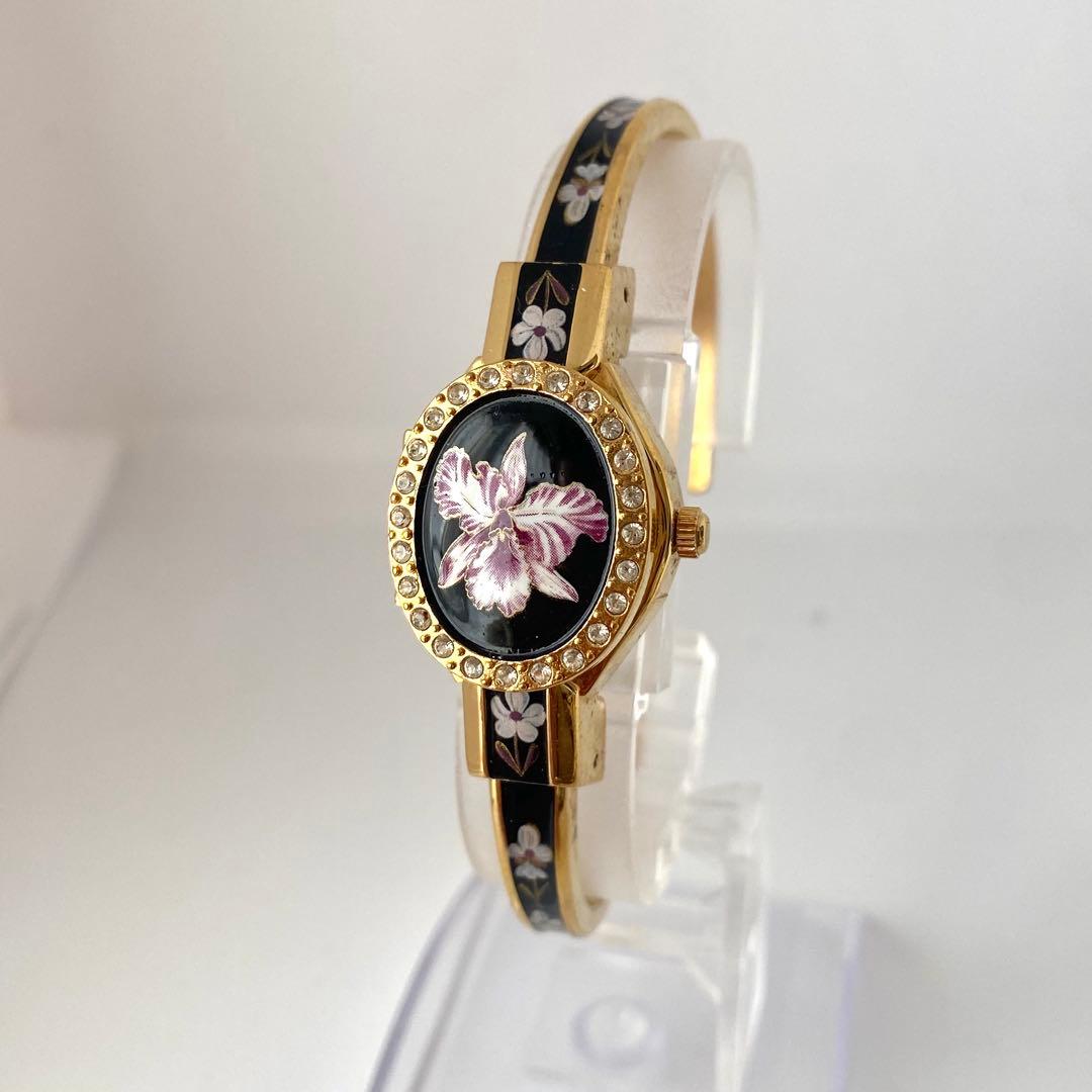 アンドレムッシュ　腕時計　スイス　花　ストーン