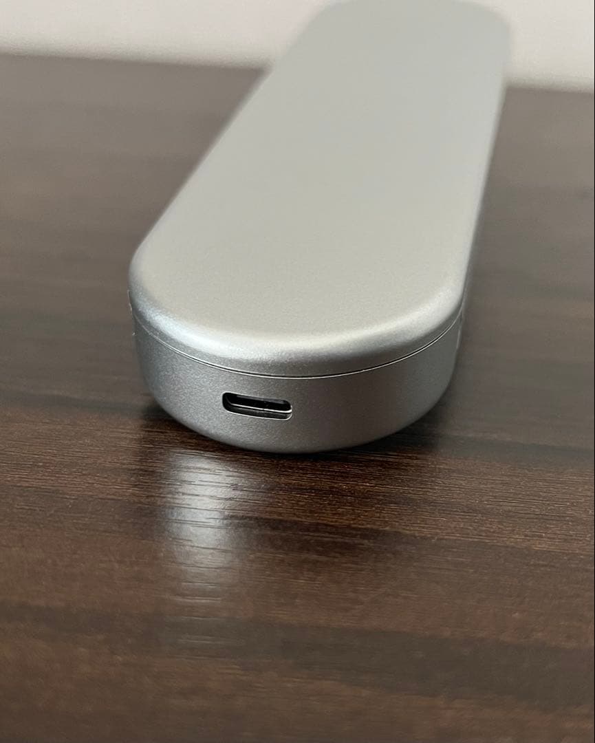 【まりか】SALONIA 美顔器 リフトブラシ シルバー USBケーブル付