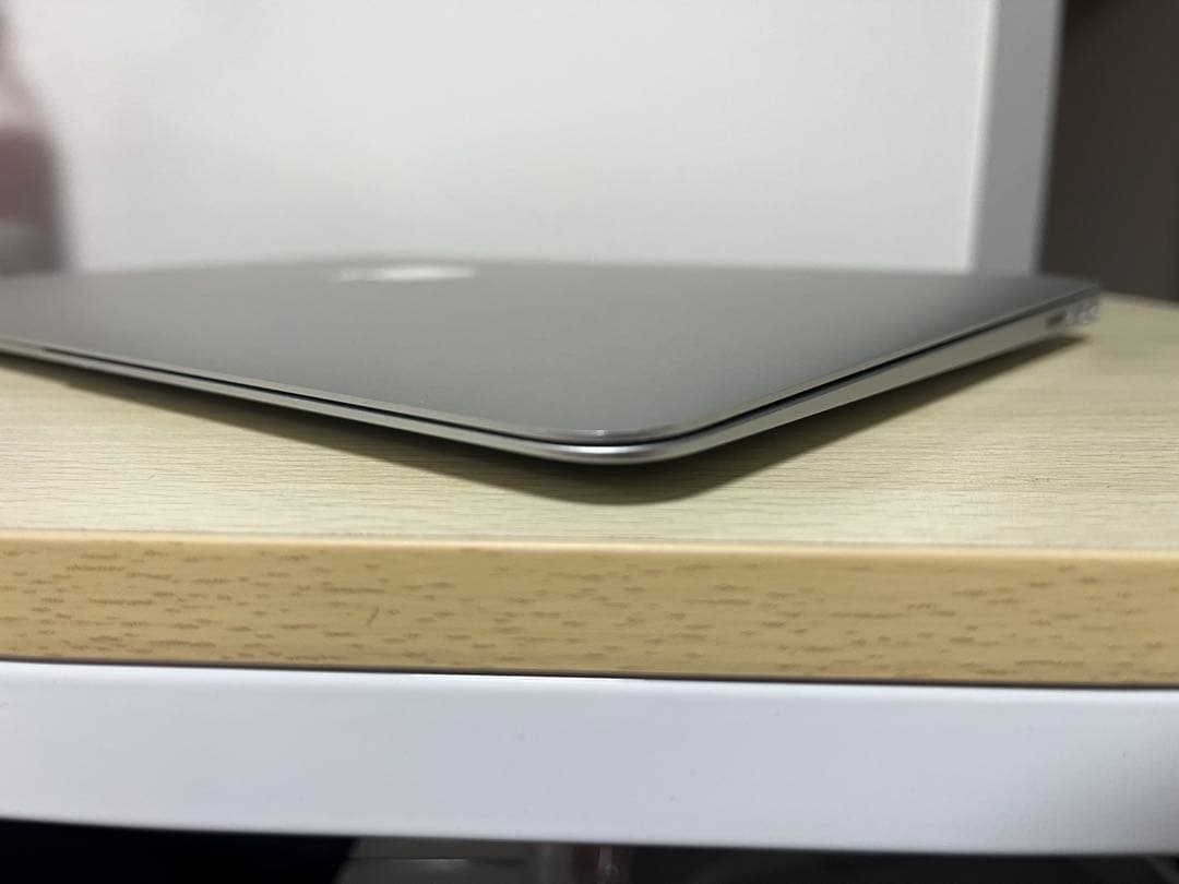 MacBook Air 13インチ Early 2015 充電器付き