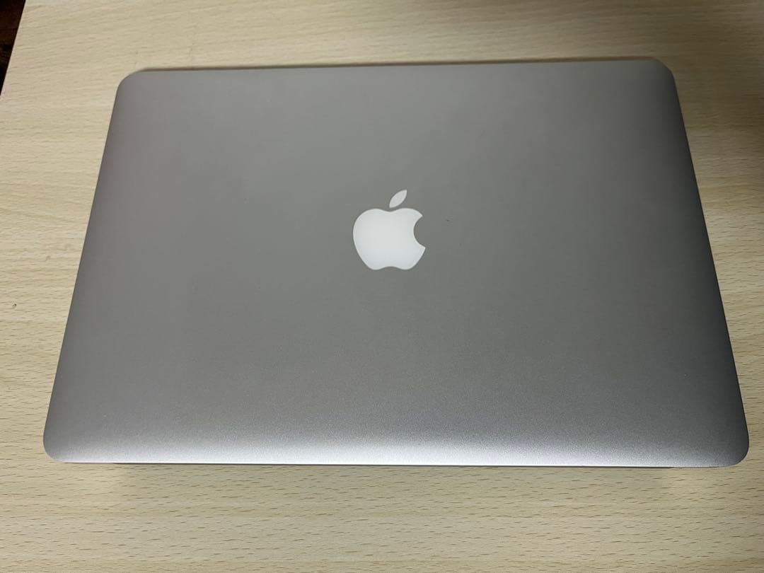 MacBook Air 13インチ Early 2015 充電器付き