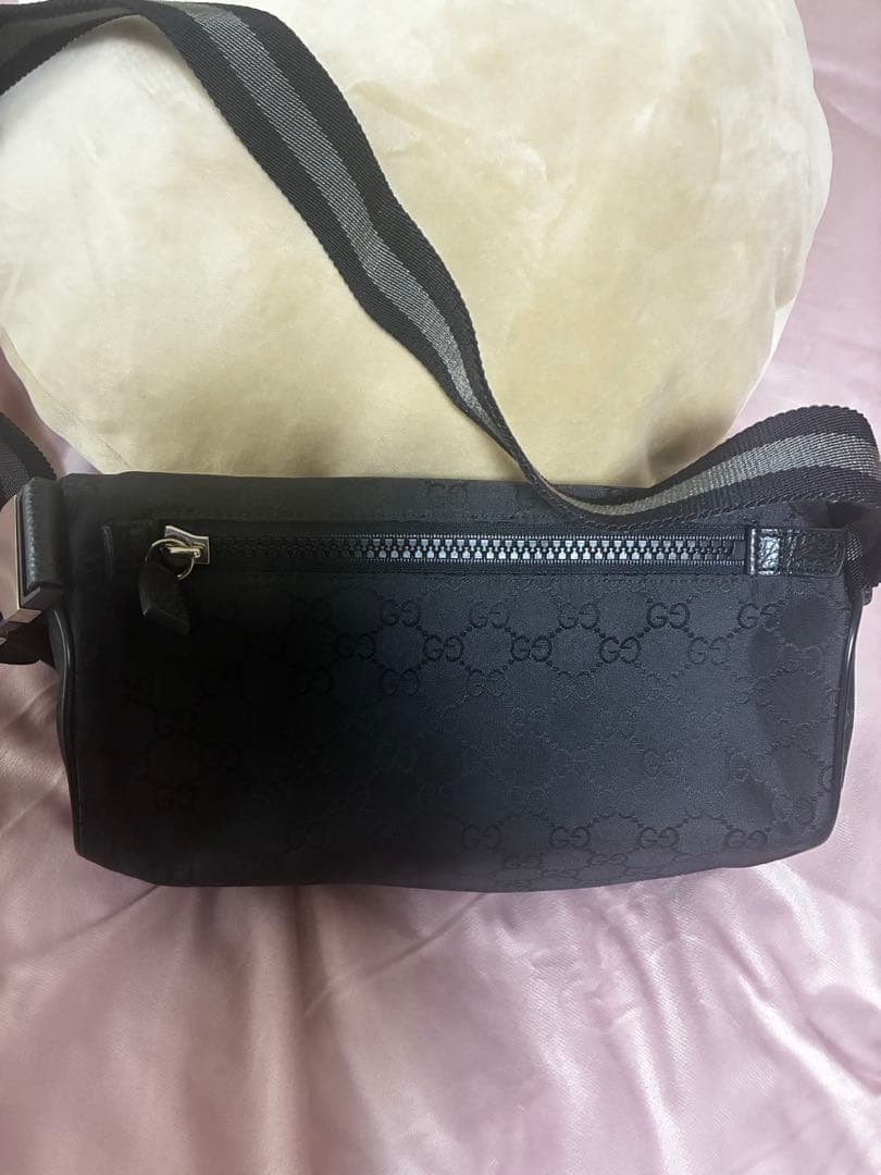 GUCCI グッチ ウエストバッグ ボディバッグ ショルダーバッグ ブラック
