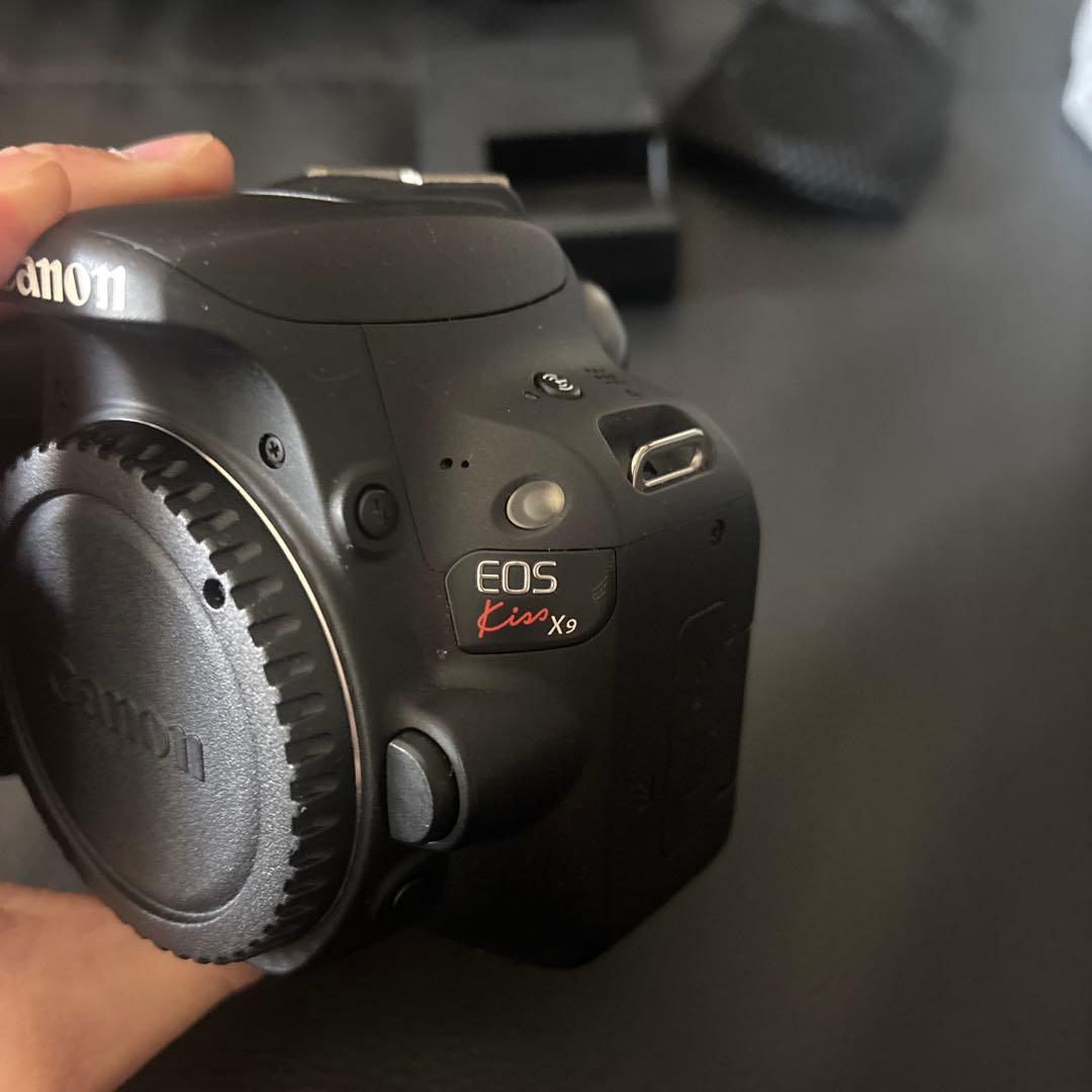 【中古】Canon EOS kissX9デジタル一眼レフカメラセット