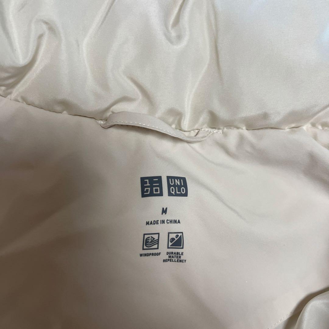 【新品・未使用】UNIQLO シームレスダウンパーカー　ホワイト M