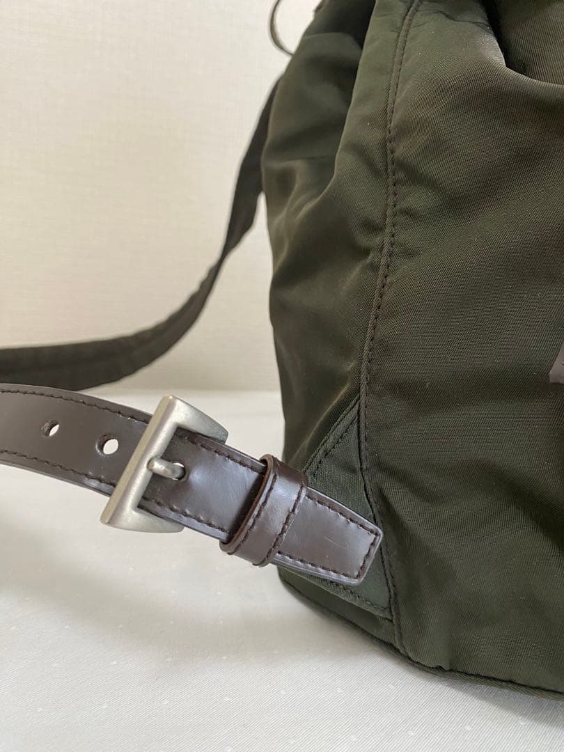 5【PRADA 】プラダ リュック・バックパック オリーブグリーン