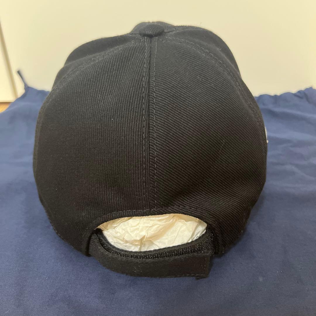 PRADA ユニセックスキャップ黒