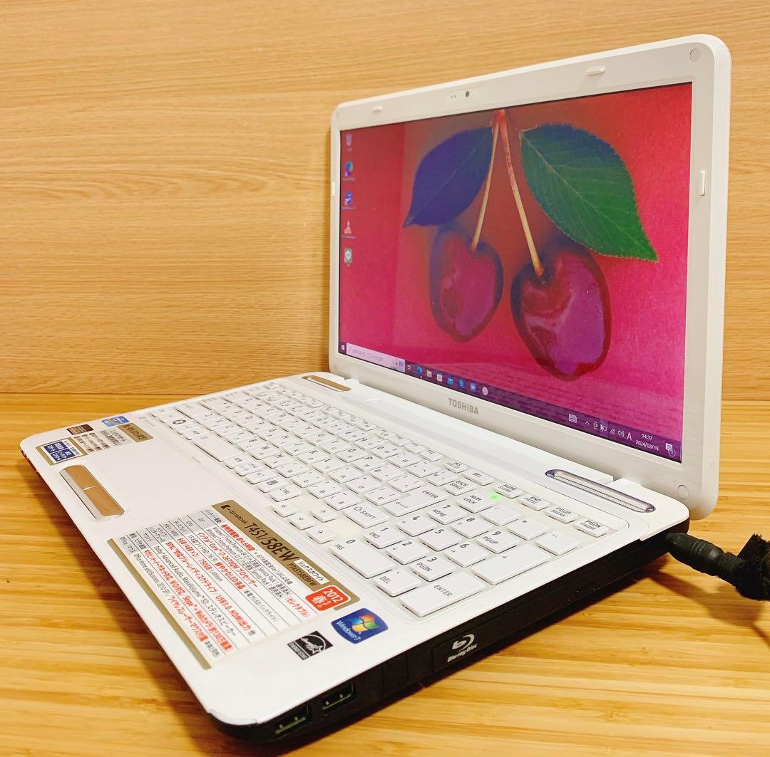 カメラ付PC✨ノートパソコン　オフィス付き✨ i7✨人気dynabook✨美品