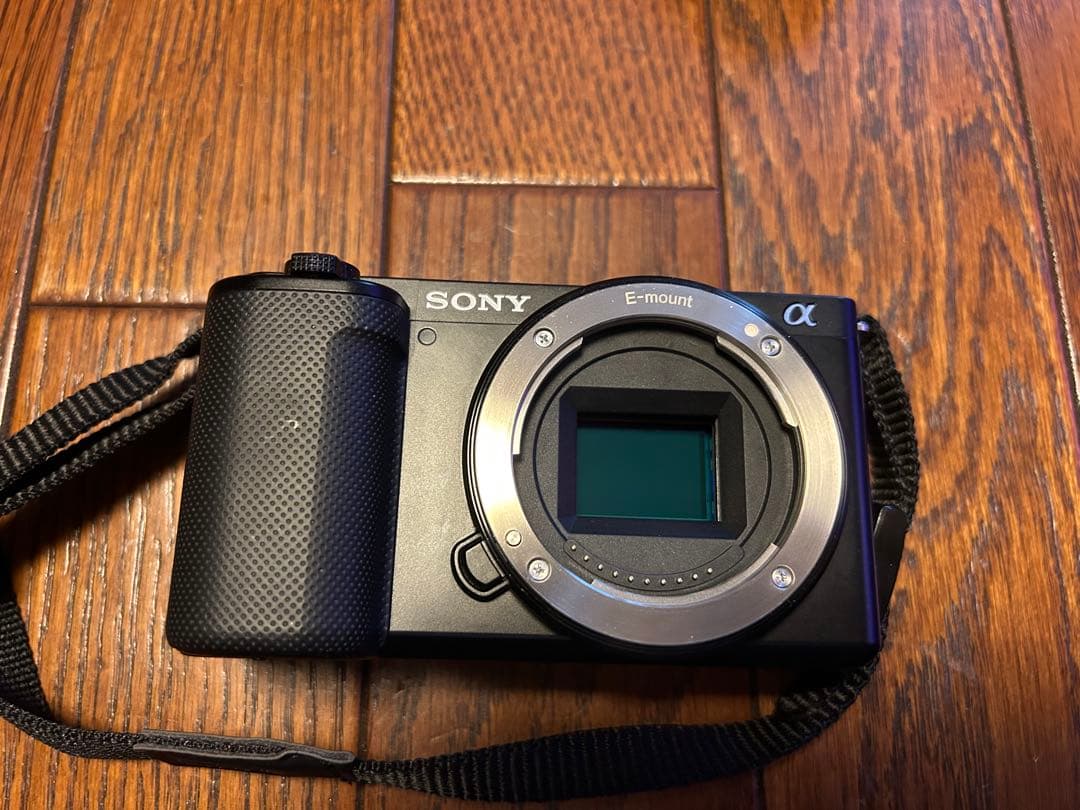 SONY ミラーレス一眼 ZV-E10 レンズキット