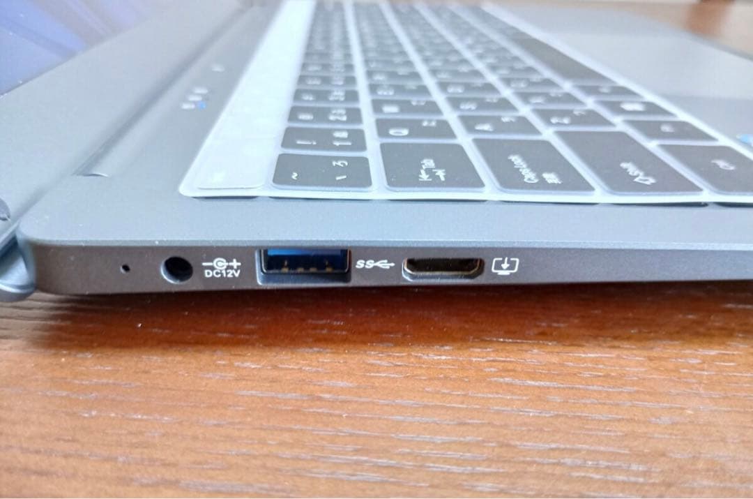 ノートパソコン Win11 メモリ6GB SSD256GB office付き