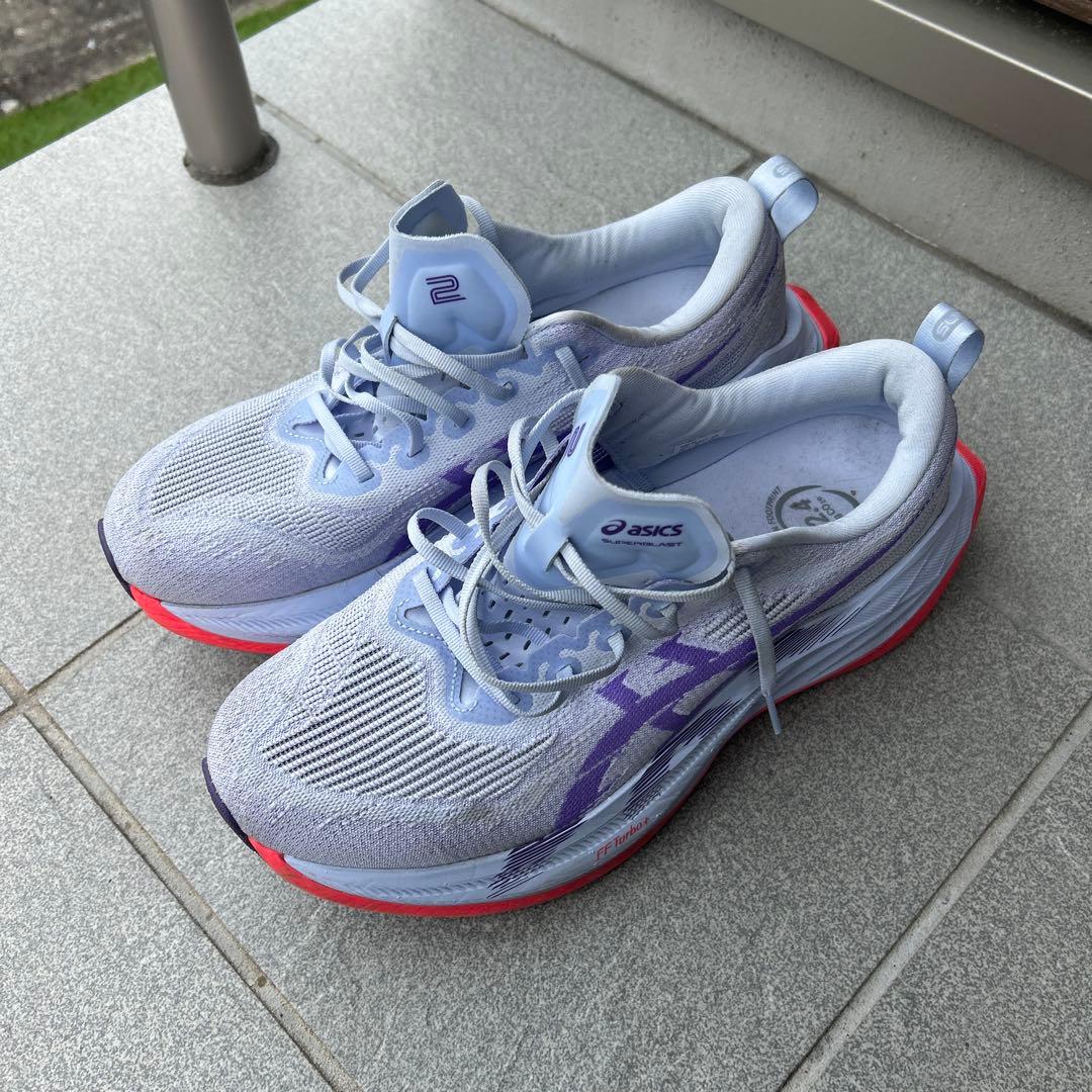 ASICS ランニングシューズ 27.5cm