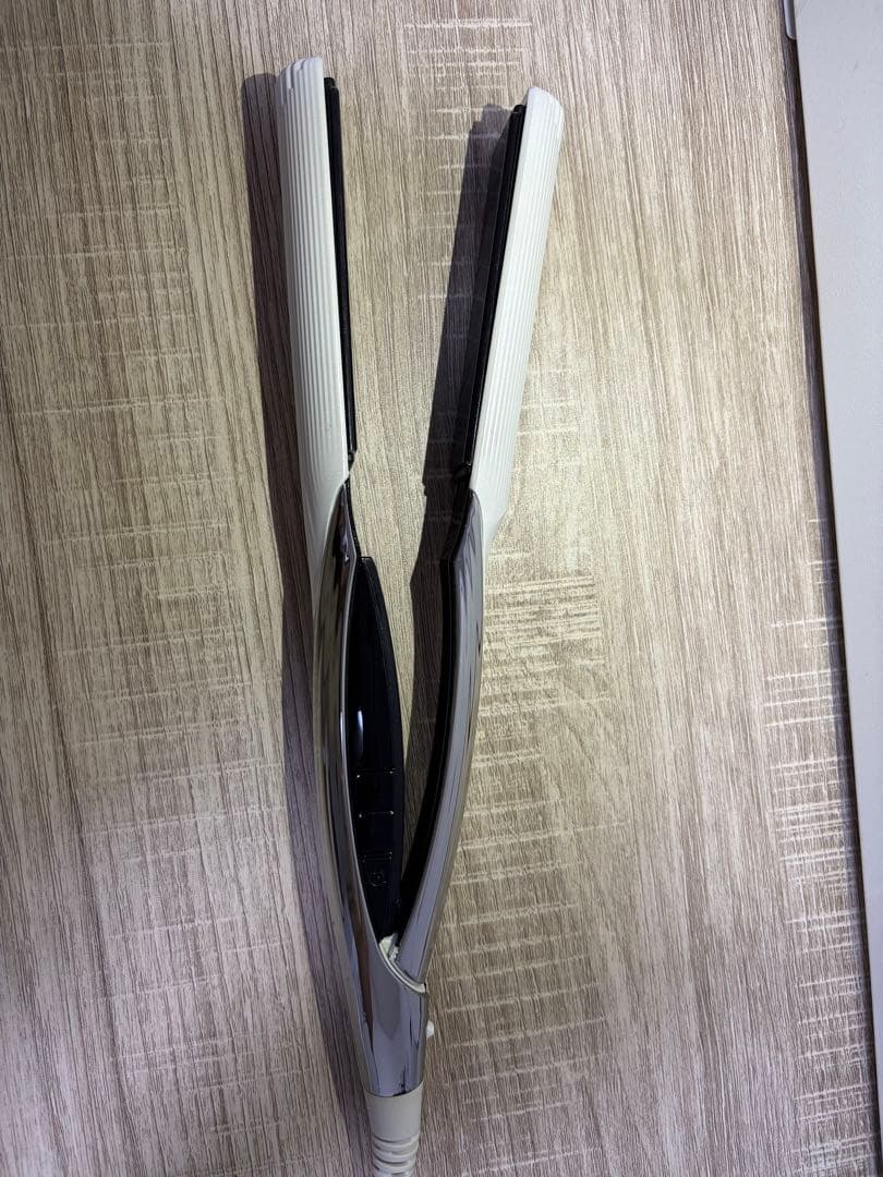 【動作確認済】ReFa リファ ストレート ヘアアイロン ホワイト