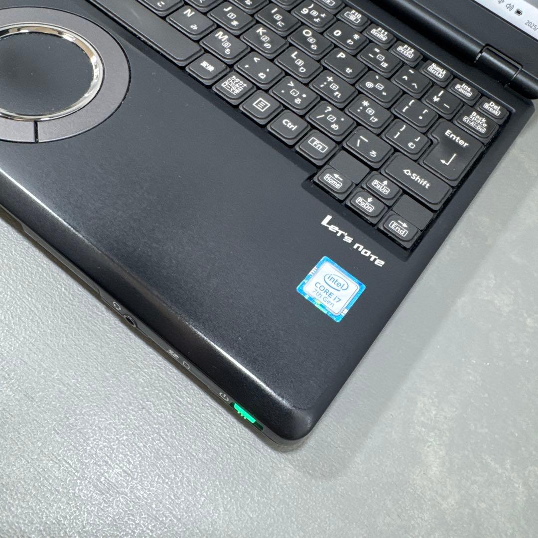 【希少品】レッツノートジェットブラックcfsz6☘️7世代i7☘SSD256GB