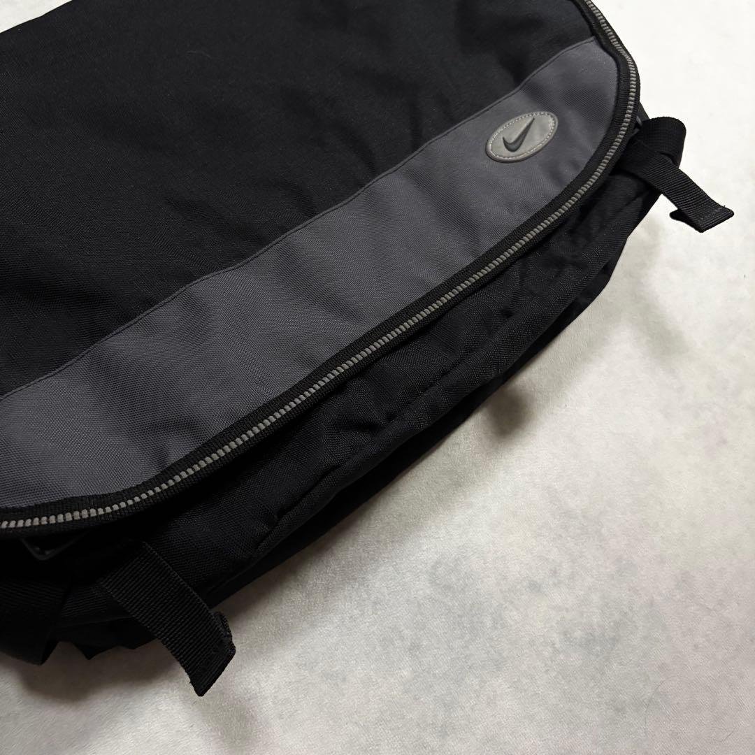 バッグ archive NIKE Reflector Messenger Bag y2k