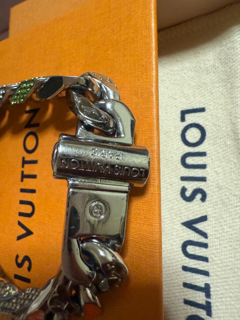 Louis Vuitton チェーンブレスレット
