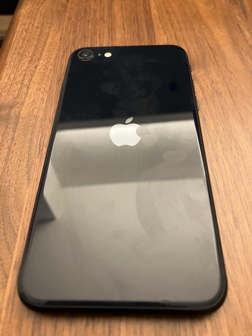 Apple iPhone SE（第3世代）64G ミッドナイト　本体