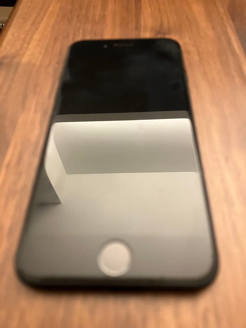 Apple iPhone SE（第3世代）64G ミッドナイト　本体