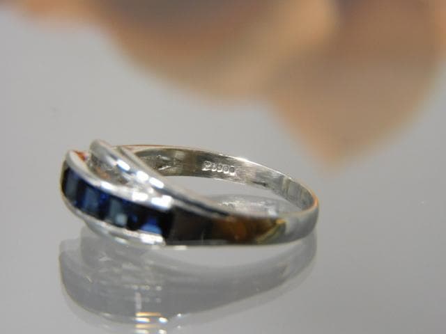 Pt900 サファイア1.02 メレ0.04 リング 14号　訳有