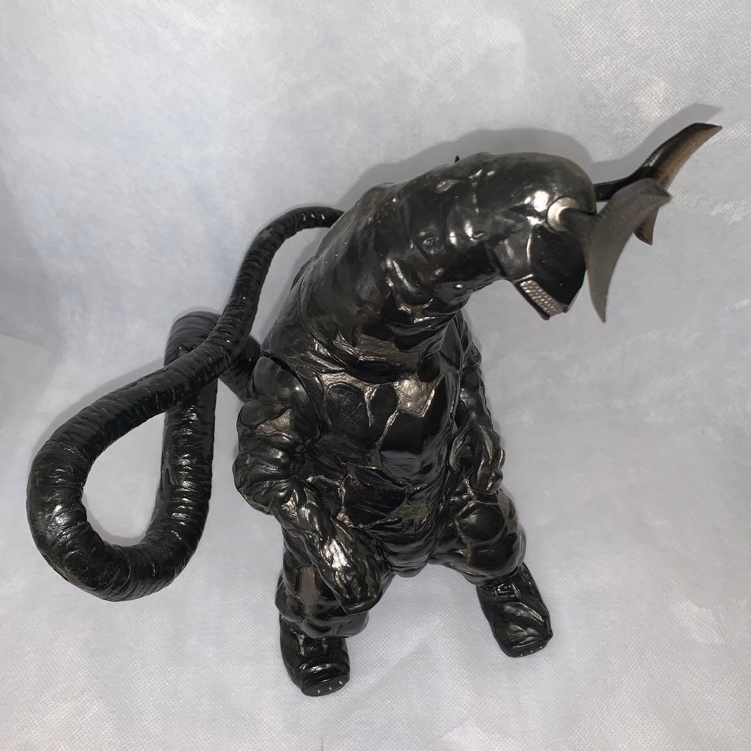 CCP宇宙怪獣エレキングブラックver