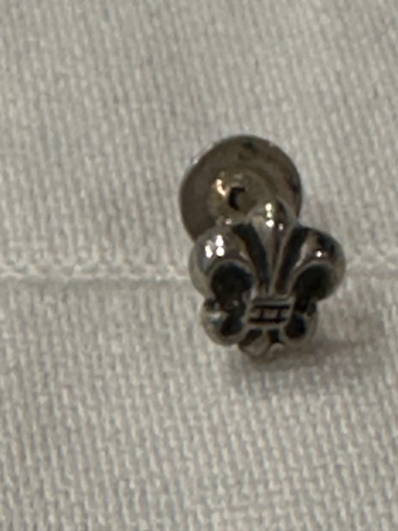 クロムハーツ　シルバー925 フルール・ド・リス ピアス(片耳用)