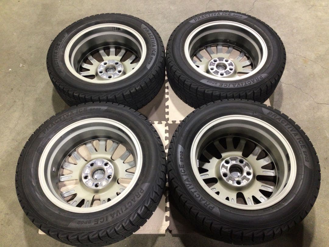 深溝 激安 205/60R16 トヨタ 純正 スタッドレス 4本 送料込み