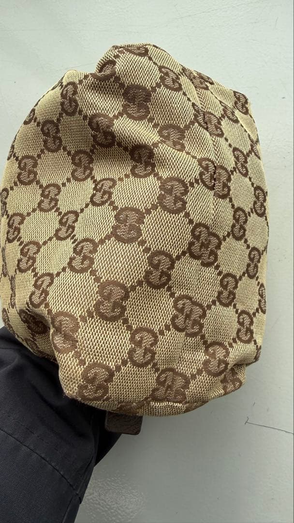 GUCCI GGパターン ベージュポーチ未使用