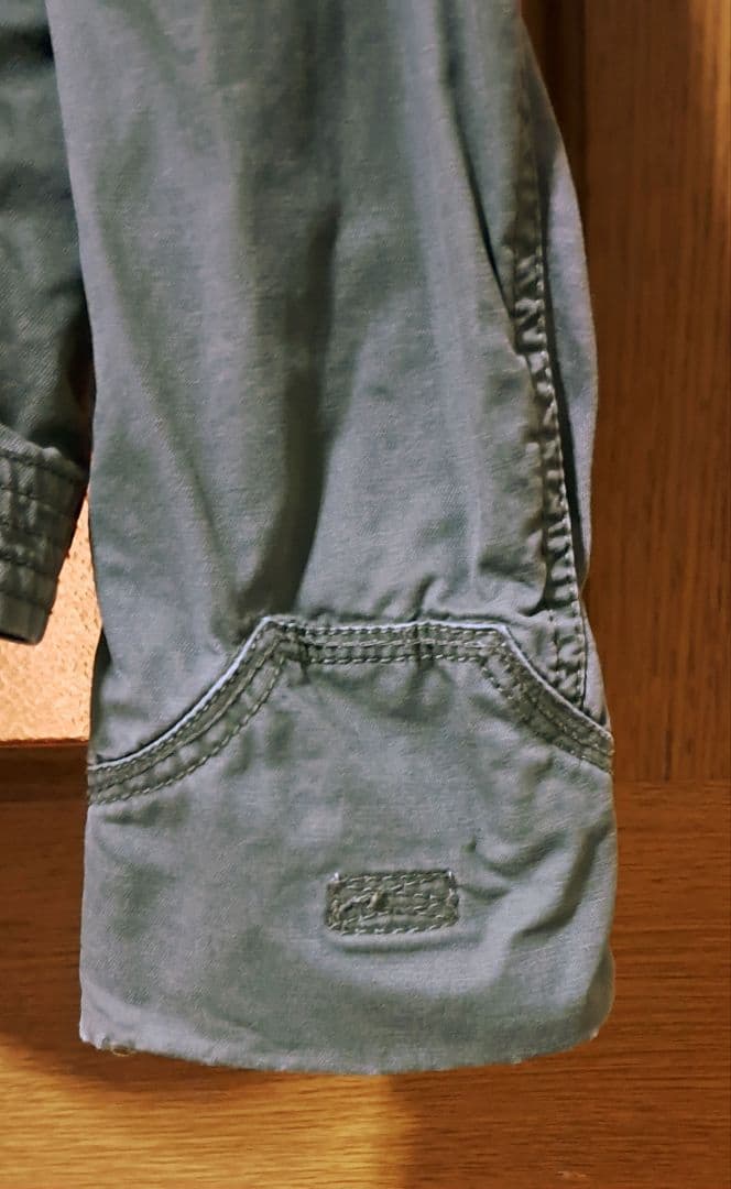 GOAミリタリージャケット　カーキ色