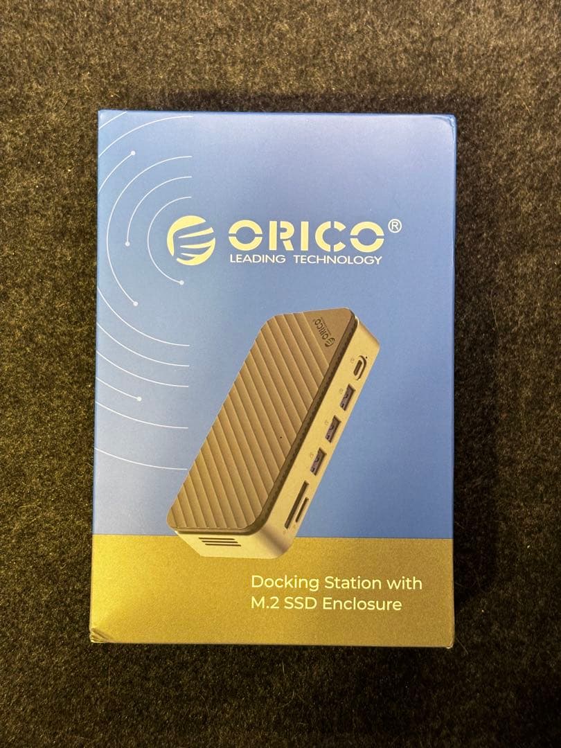 【12-in-1】10Gbpsハブ付きM.2 SSDケース（内蔵ファン付き）