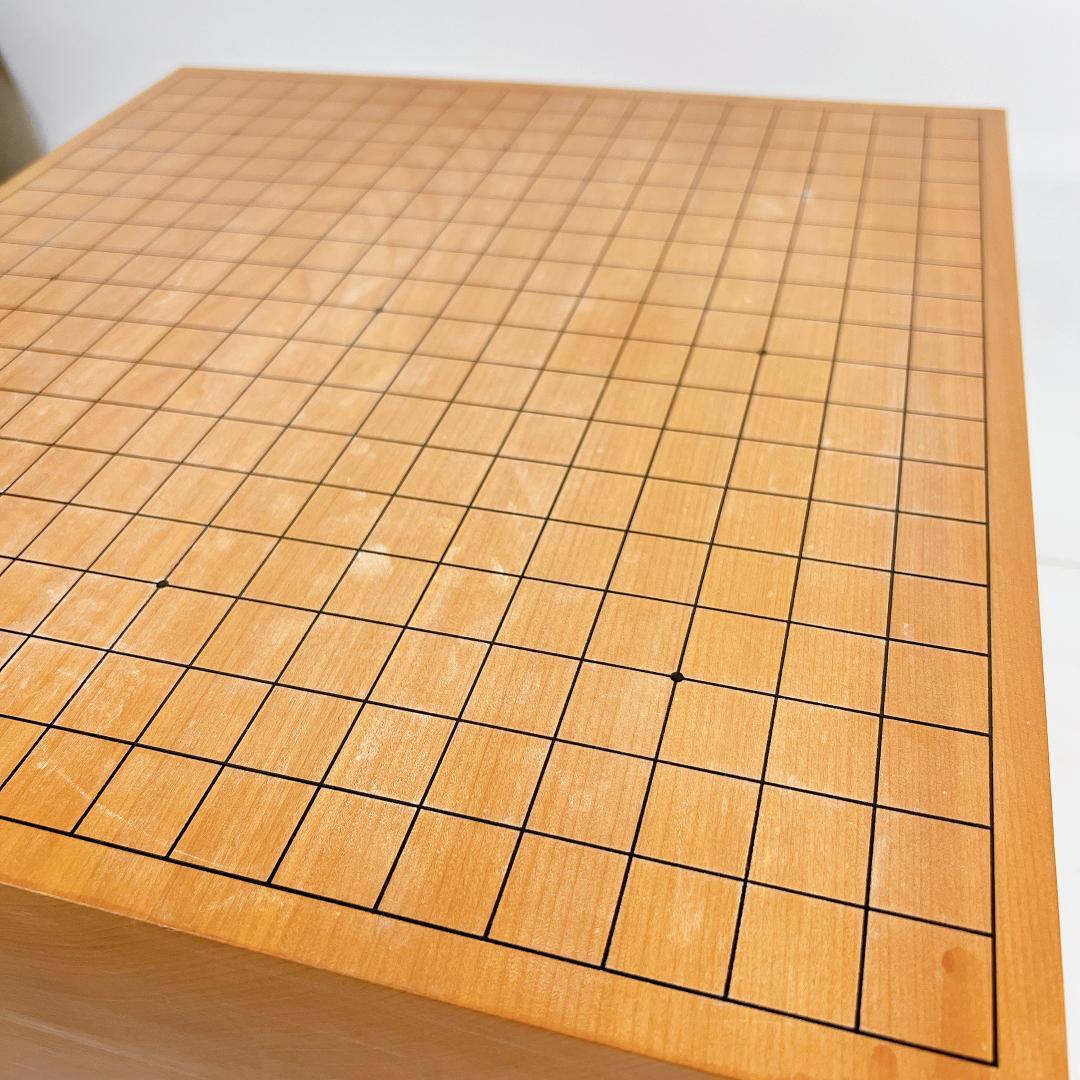 【囲碁 足付 高級碁盤】貴重 極厚 5寸7分 本榧 桐箱 へそ有り 板目 木裏