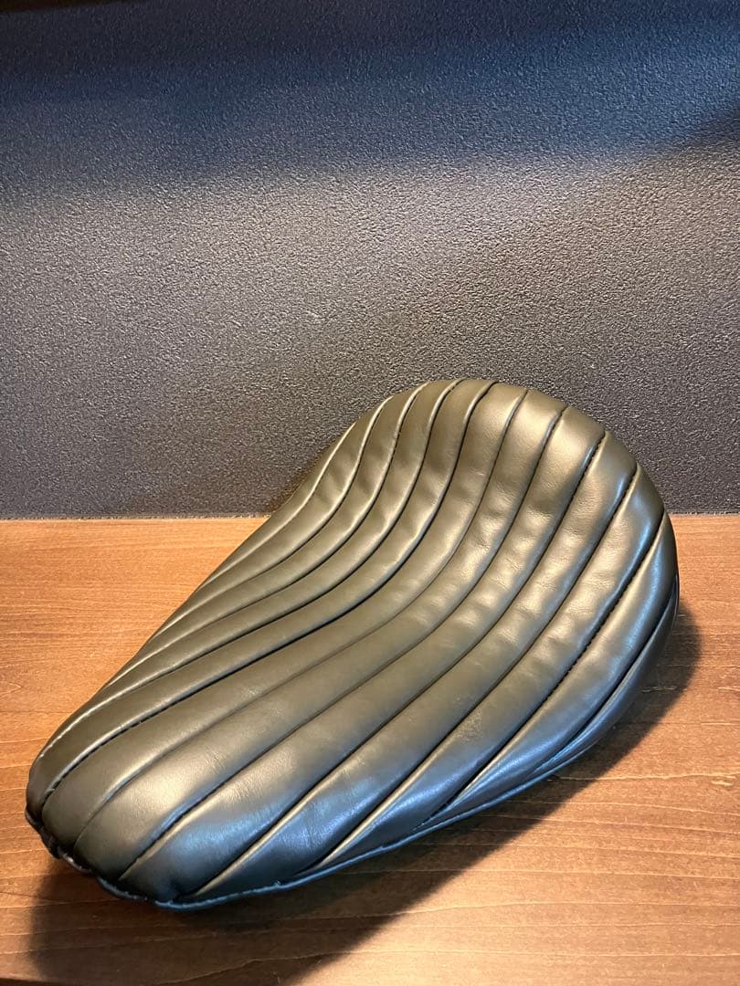 ソロシート　ナロータイプ　オリーブ