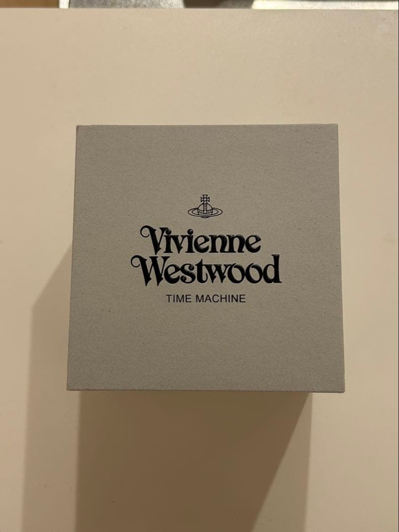 ヴィヴィアンウエストウッド　腕時計　レディース