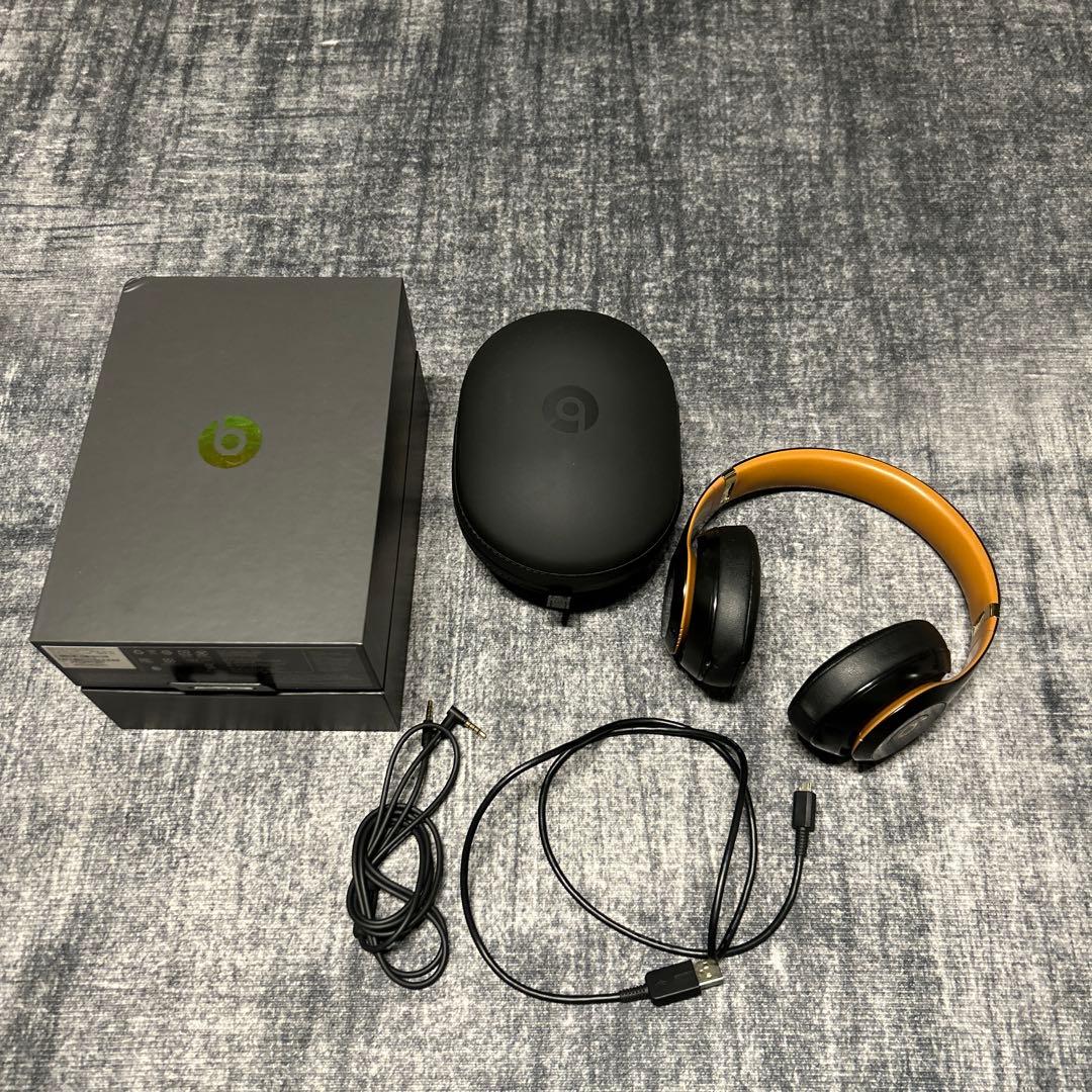 ヘッドホン beats