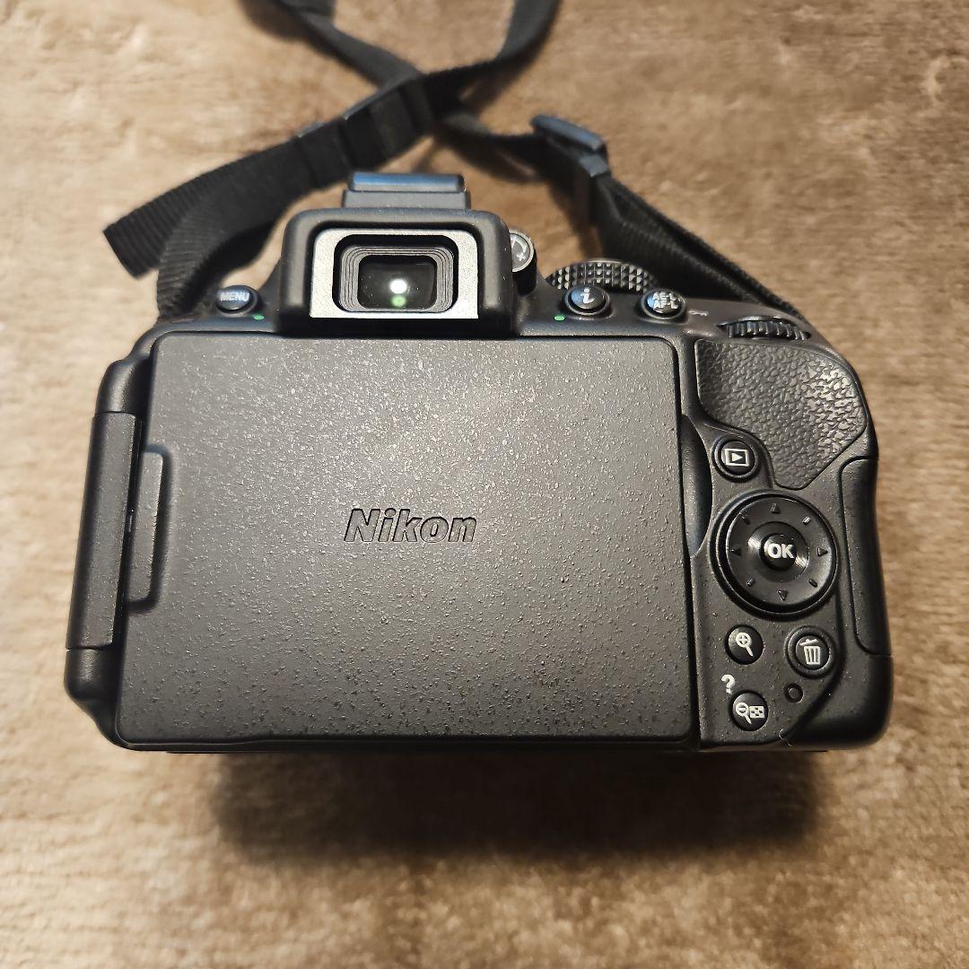 デジタルカメラ Nikon D5300 18-55mm + 70-300mm Kit