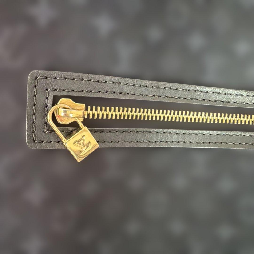 ルイ・ヴィトン ルシーユ GM M92679トートバッグ モノグラムミニ紺