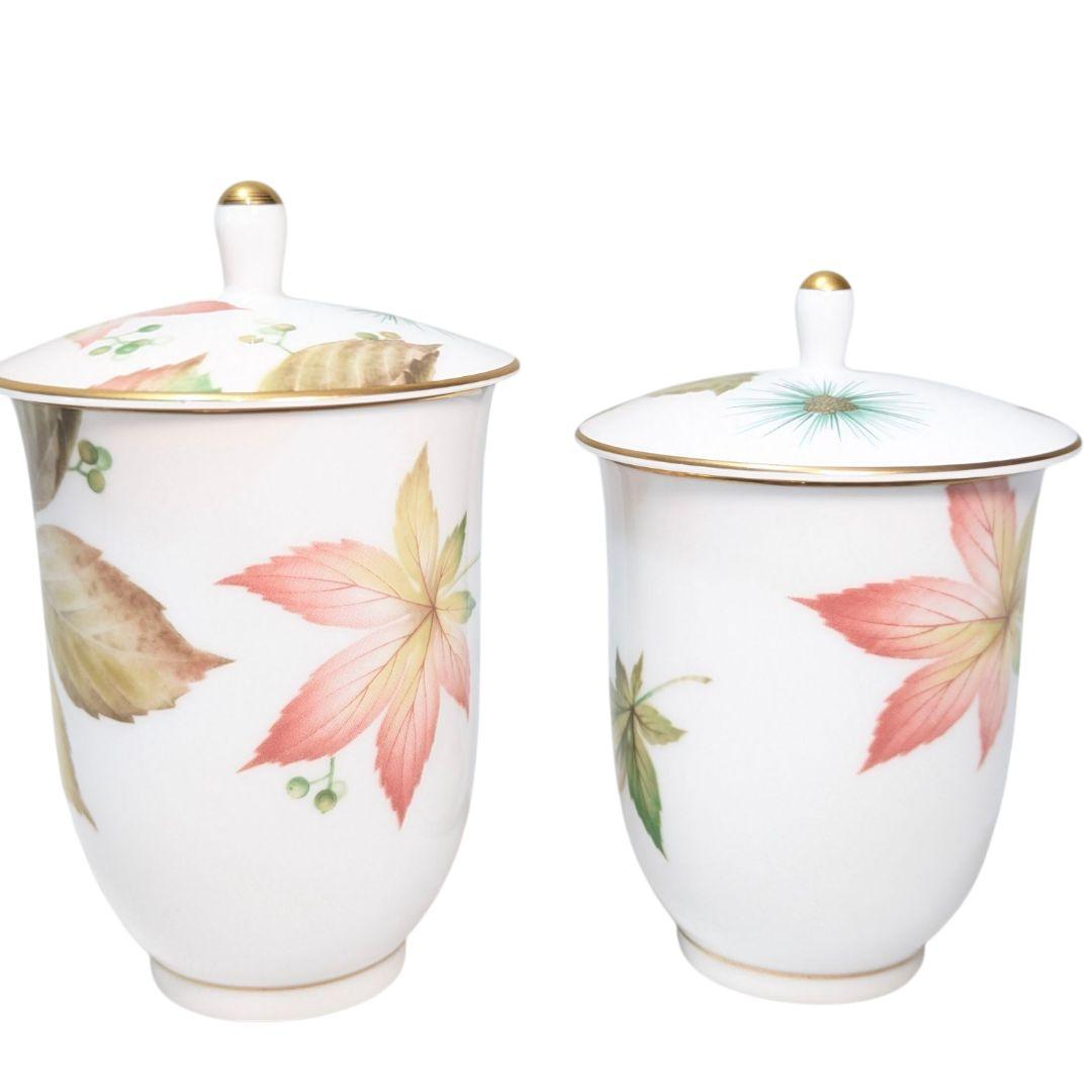 ふたりの食卓に彩りを添える、乃りたけの蓋付き夫婦湯呑・茶碗揃え。