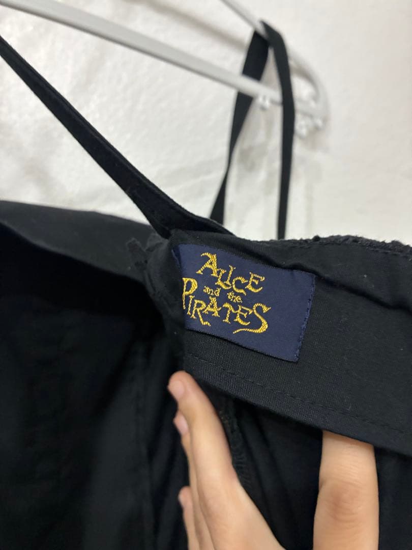 ALICE and the PIRATES ミランダジャンパースカート 黒